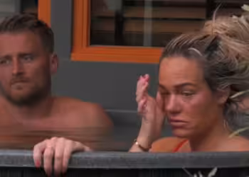 Ashley bevestigt breuk met Bart: ‘Ik ben kapot van binnen’