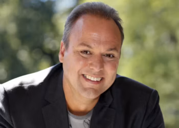 Frans Bauer viert 51 jaar: dit wist je nog niet over zijn bijzondere leven