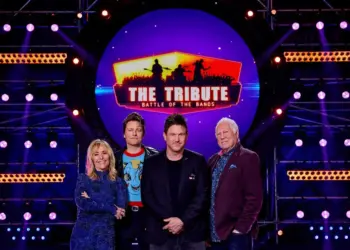 The Tribute 2025 begint met een knal, maar dit optreden viel keihard tegen