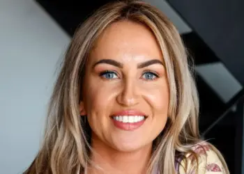 Jacomien onthult de ware reden achter haar vertrek uit URK! ‘Het was niet gezond’