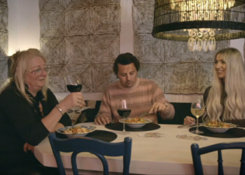 Monique steelt de show in winter vol liefde: ‘ik ben verliefd op haar’