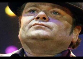 Kevin beweert buitenechtelijke zoon van André Hazes te zijn – de gelijkenis is opvallend