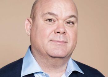 Koninklijke kritiek: waarom prinses Beatrix geen fan is van Paul de Leeuw