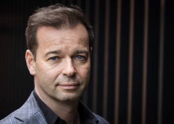 ‘Dit is respectloos!’ RTL-sterren uiten woede over Peter van der Vorst