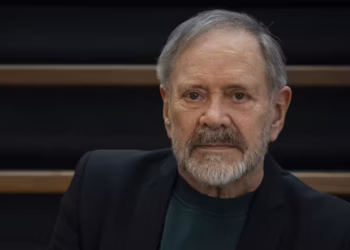 Rob de Nijs’ bewogen leven: een afscheid vol tranen en onvergetelijke herinneringen