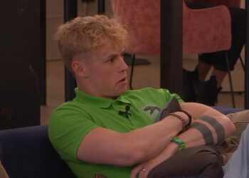 Floris speelt strategisch in De Bondgenoten, maar Senna haalt snoeihard uit!