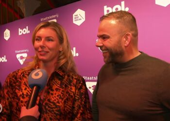 Greetje uit ‘Urk!’ over liefde, zelftwijfel en de droom die haar maar niet loslaat