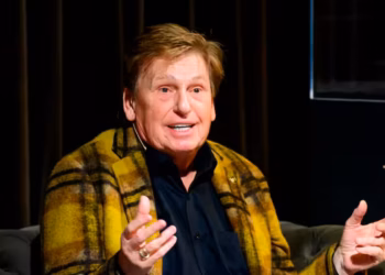 Henny Huisman plant realityserie: ‘Beter dan Peter Gillis’