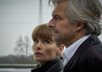 Een laatste scène vol vragen: Flikken Maastricht neemt stilzwijgend afscheid van Victor Reinier