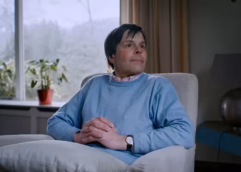 Kees Momma keert terug met ontroerende beelden die je niet loslaten