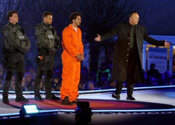 De zoektocht is voorbij: dit is de knappe agent uit The Passion waar iedereen het over heeft