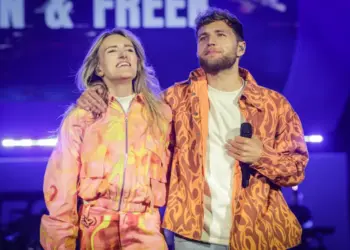 Suzan & Freek doorbreken het stilzwijgen met een ontroerende videoboodschap: ‘Jullie houden ons ook vast’