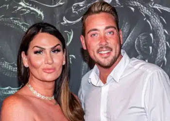 Louisa Janssen emotioneel na terugkeer: Tien jaar lang niet geaccepteerd