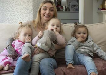 Tatiana uit ‘Meer dan verwacht’ deelt bijzondere mijlpaal met haar drieling