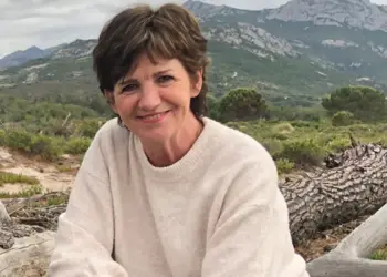 Nieuwe reis, nieuwe verhalen: Martine van Os neemt je weer mee in ‘We zijn er bijna!