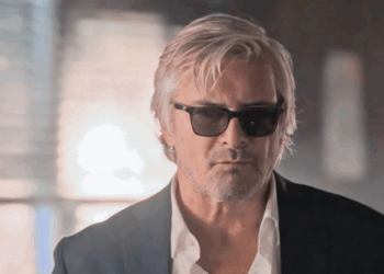 Victor Reinier breekt zijn stilte over pijnlijk afscheid bij Flikken Maastricht