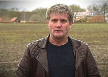 Alberto Stegeman doet onthulling op radio: ‘Deze BN’er zat bij hulpgroep voor pedofielen’