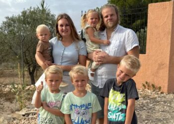 Ophef rond Pim uit ‘Een huis vol emigreert’: dit zagen fans niet aankomen