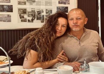 Jacobien stort emotioneel in: “Ik moet mijn tranen echt inhouden”