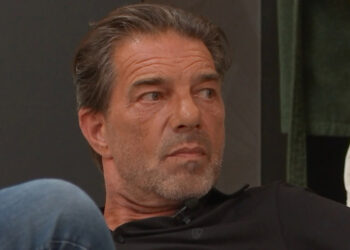 Robert haalt keihard uit naar De Bondgenoten: ‘Als dit normaal is, moet er een hek om dat dorp!’