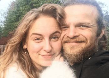 Emotionele woorden van Esra raken volgers diep: ‘Wij zijn er kapot van’