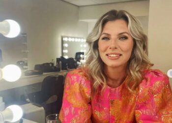 Greetje emotioneel na haatreacties: ‘Hoe durf je mij aan te vallen in mijn donkerste periode?’