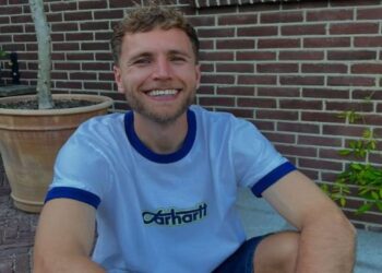 Freek Rikkerink deelt verrassende update over zijn gezondheid: ‘Wens mij succes!’