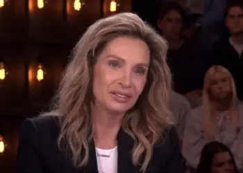 Onherkenbaar: zo ging Astrid Holleeder tien jaar lang de straat op