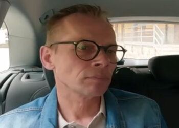 Conciërge Rob doet boekje open over Eveline uit B&B Vol Liefde