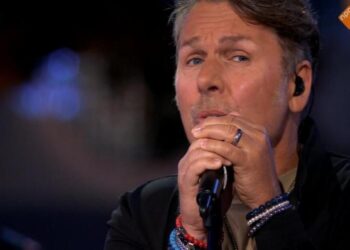 Jan Smit doet pijnlijke onthulling: “Het is voorbij”