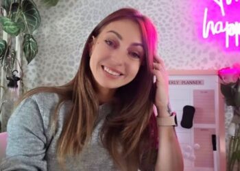 Tatiana uit Meer dan Verwacht emotioneel: “Ik mag niets meer bepalen voor mijn drieling”