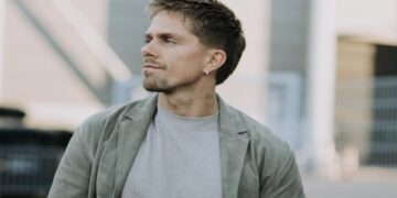 André Hazes doet onverwachte onthulling over zijn relatie met Noa Braaf