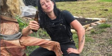 Van lachen tot tranen: Raven van Dorst verwelkomt bijzondere BN’ers op de boerderij