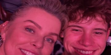 Zoon van Bridget Maasland laat duidelijk merken dat hij zich voor haar schaamt