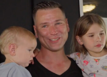 Grote verbazing na slotaflevering Grote Gezinnen, Grote Vakanties door onverwacht babynieuws