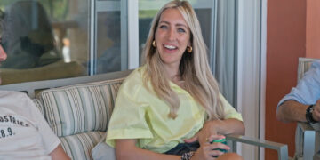 Spanning loopt op in De Hanslers wanneer Denise schokkende waarheid onthult