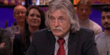 “Het is geen feest”: Johan Derksen doorbreekt taboe met rauw en emotioneel verhaal