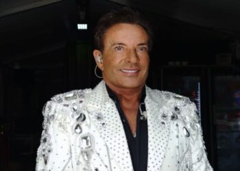 Gerard Joling herdenkt emotioneel verlies dat hem nog elke dag raakt