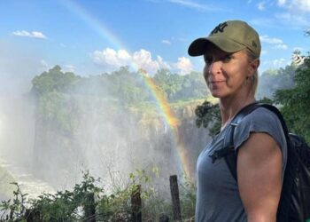 Floortje Dessing diep geraakt door besefmoment tijdens opnames in Ecuador