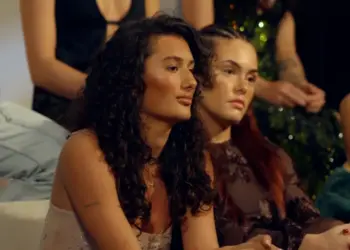 Woede en verwijten bij Paradise Hotel-reünie: uitspraken van Mert zorgen voor felle confrontatie