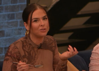 Keiharde aanval in De Bondgenoten: Roxy zet Marlijn publiekelijk voor schut