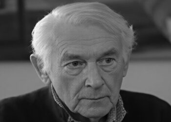 Tv-presentator Koos Postema op 93-jarige leeftijd overleden