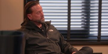 Vader van Mercedes woest: Salar slaat om in De Bondgenoten