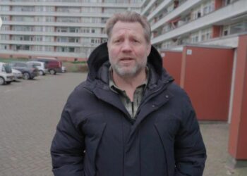 Confrontatie loopt volledig uit de hand voor Dennis van der Geest in het programma Bureau Onrecht