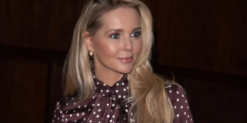 Chantal Janzen onder vuur: Duitse media laten zich stevig uit