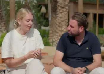 Grote ophef in MAFS na harde woorden van Nick richting Joyce: ‘Je laat je kleineren’