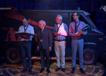 Even Tot Hier haalt keihard uit naar asielbeleid met opvallende parodie