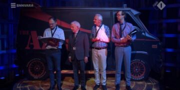 Even Tot Hier haalt keihard uit naar asielbeleid met opvallende parodie