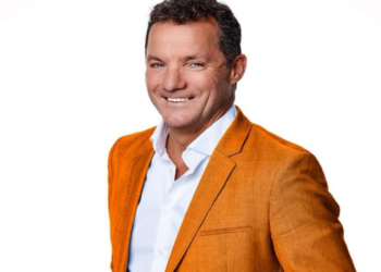 John de Bever zorgt voor een verrassing met bijzondere samenwerking