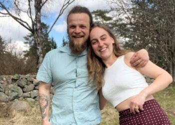 B&B Vol Liefde-sterren Esra en Bram delen prachtig nieuws na moeilijke periode